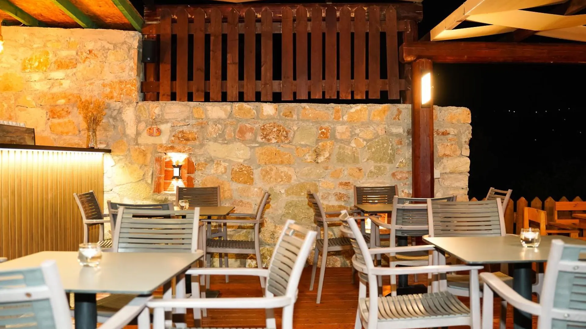 Deve Mar Hotel Borsh