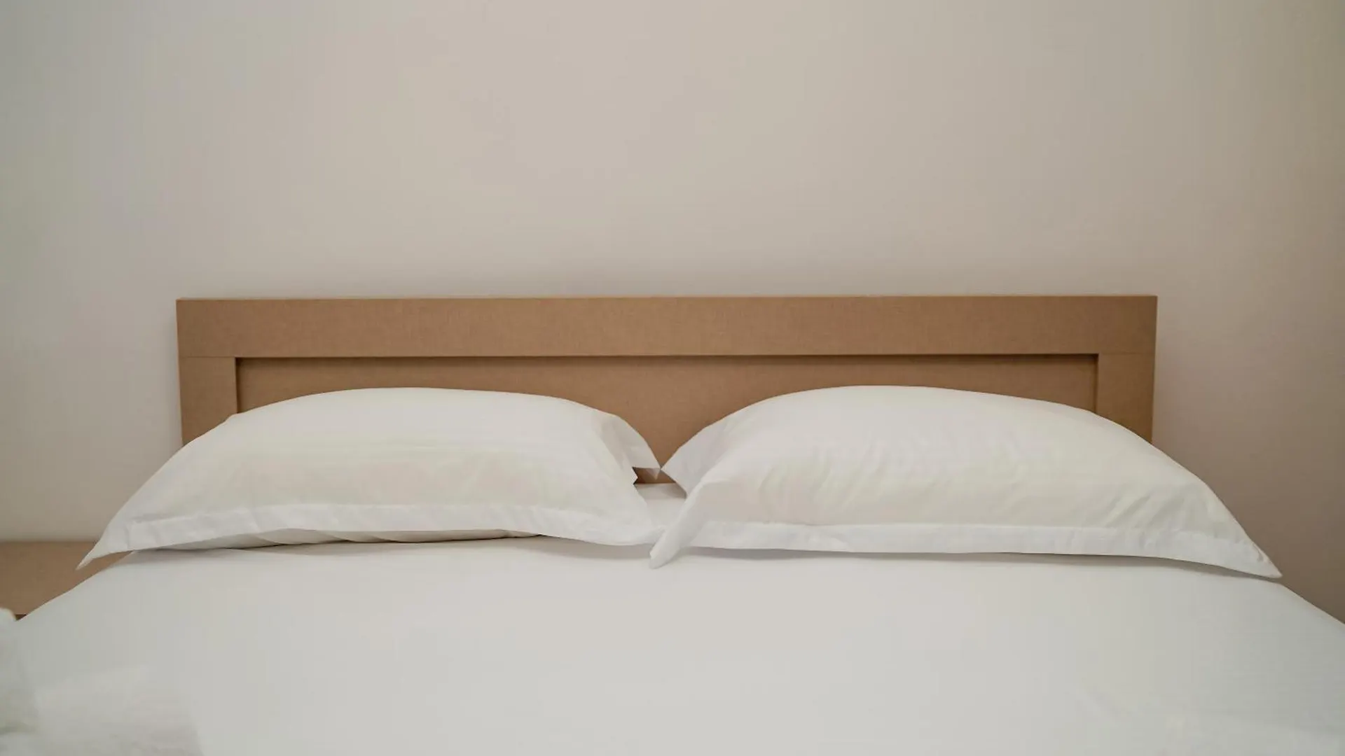 ***  Deve Mar Hotel Borsh Αλβανία