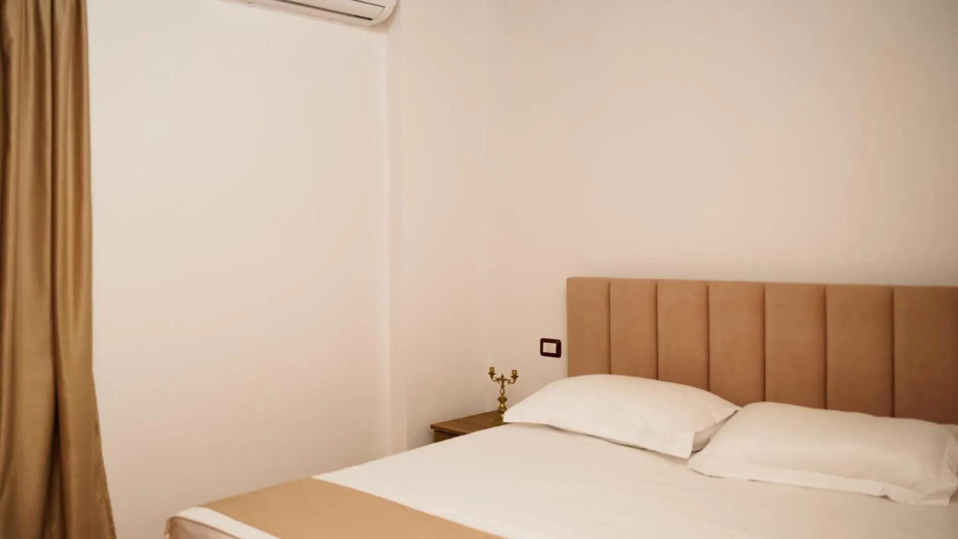 ***  Deve Mar Hotel Borsh Αλβανία