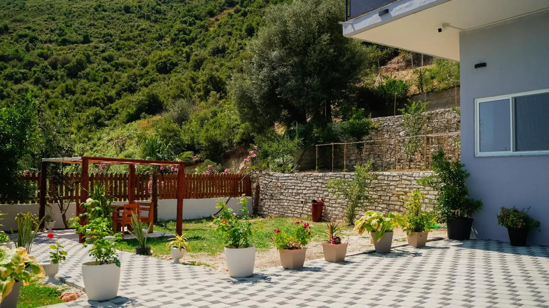 Deve Mar Hotel Borsh Αλβανία