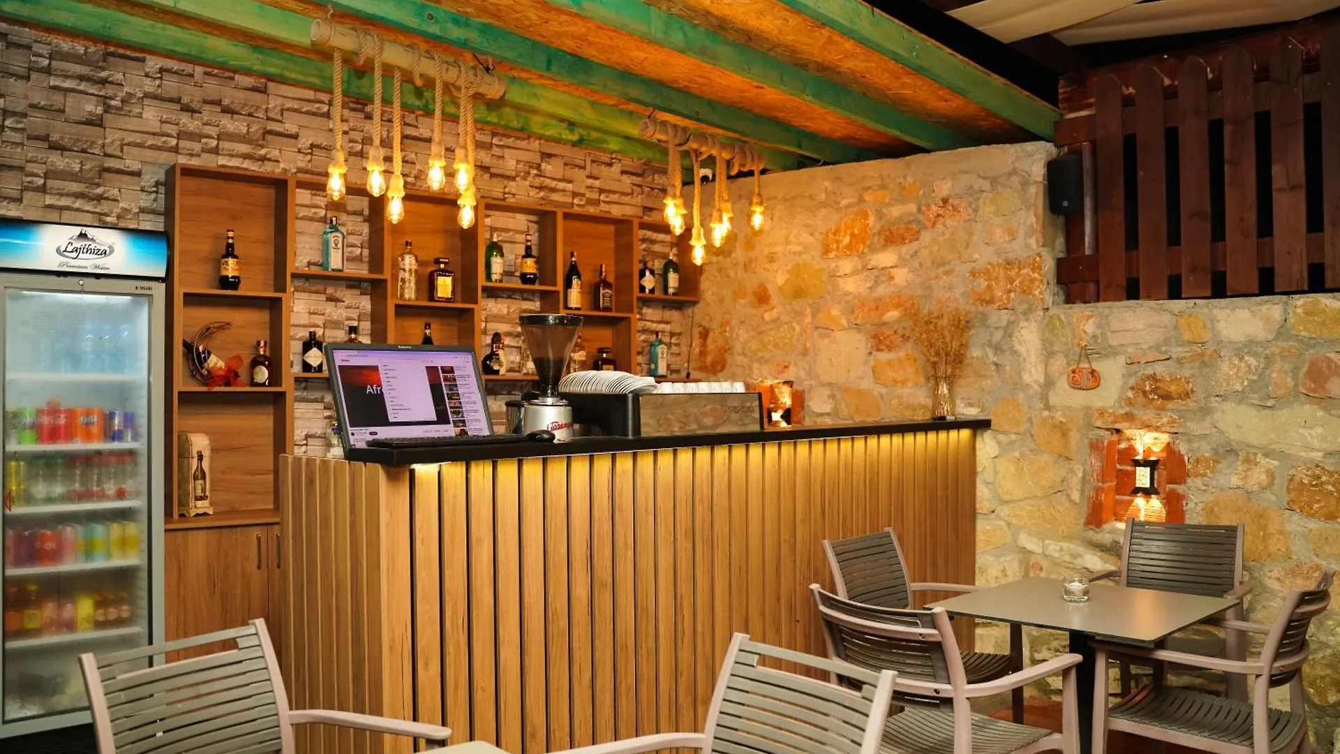 Deve Mar Hotel Borsh