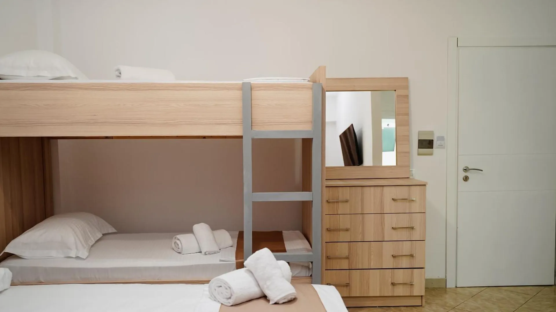 Deve Mar Hotel Borsh