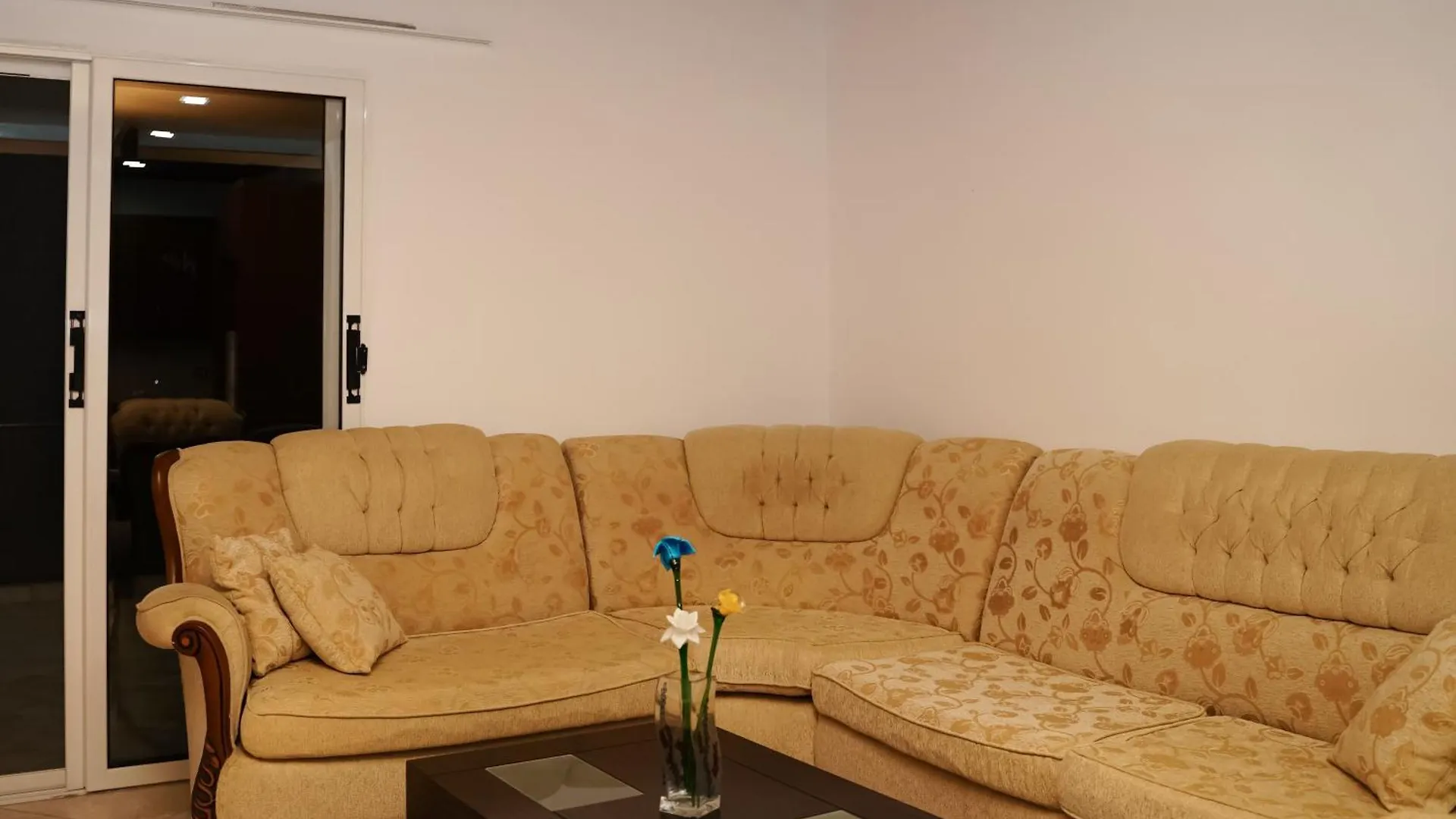 Deve Mar Hotel Borsh